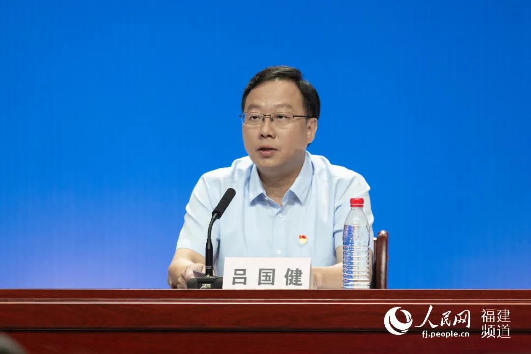 太牛了!福建这个县的扶贫做法 被全省推广!