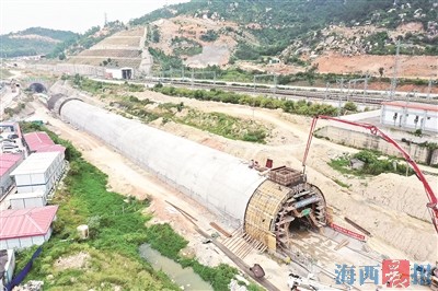 福厦高铁建设进度过半 厦门段福社隧道预计年底贯通