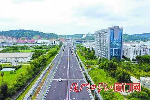 海新路主线拓宽改造段通车 海沧港区-灌口全程无红绿灯