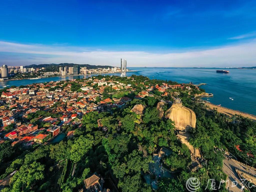 胡昌升:加快建设高素质高颜值现代化国际化城市