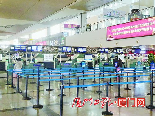验票快少排队 春运来火车站汽车站客流量比降六七成