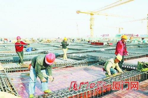 抓时机抢工期 高崎污水处理厂一期预计今年6月通水