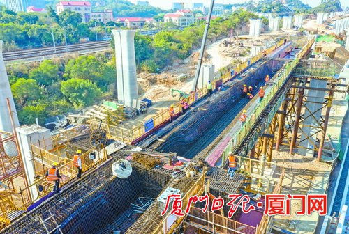 地铁4号线区间工程量完成70% 力争年底主体结构完工