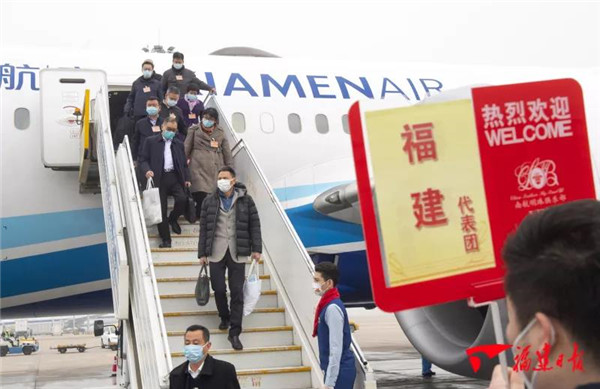 刚刚 福建全国人大代表、住闽全国政协委员抵京