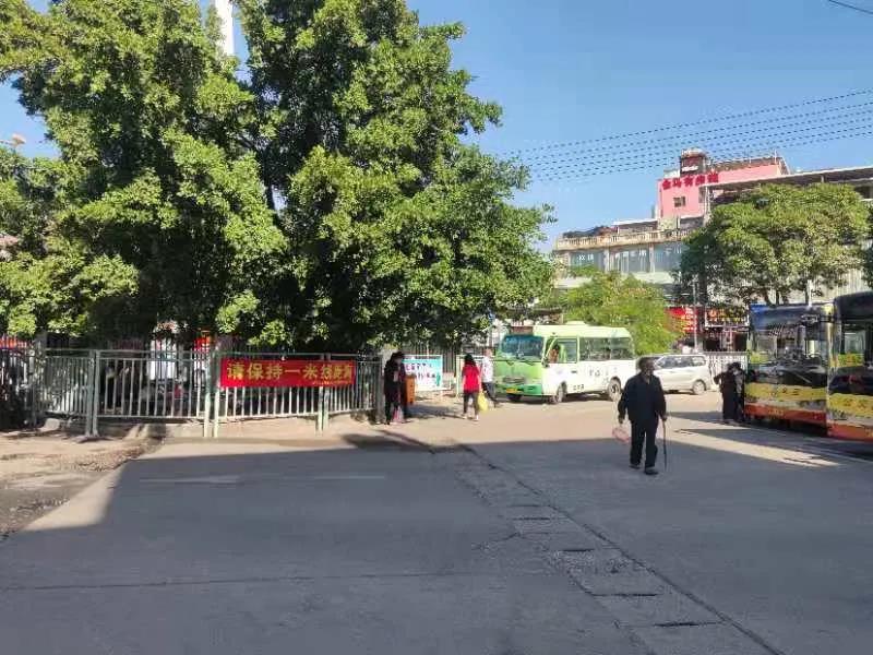 又美又实用!“变身”后的马巷公交枢纽站你爱了吗?