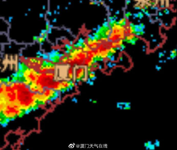 凌晨你被雷声炸醒了吗?厦门启动暴雨洪水三级应急响应