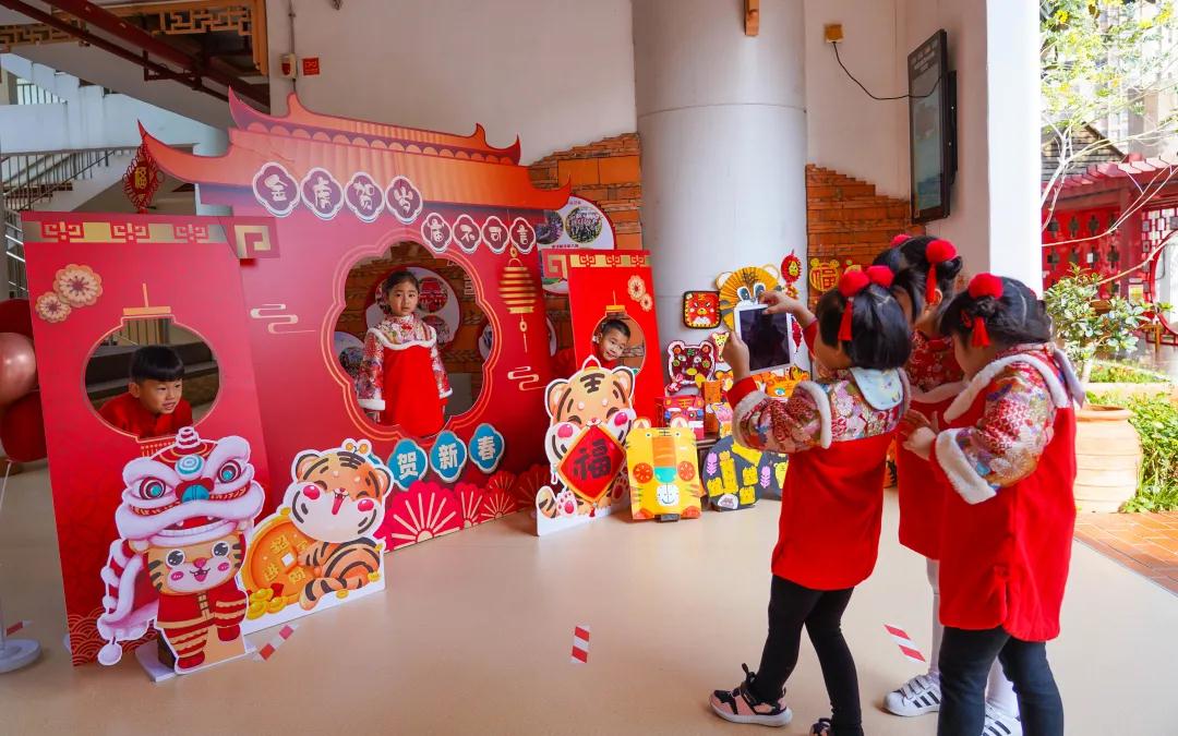 快看!幼儿园“冬奥”→投壶、射箭、舞狮、划龙舟...