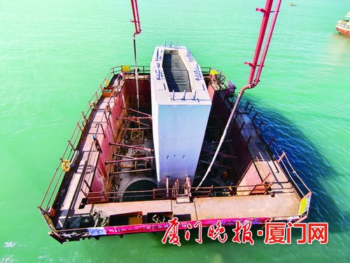厦门第二东通道A3标段海中区 关键工序完成