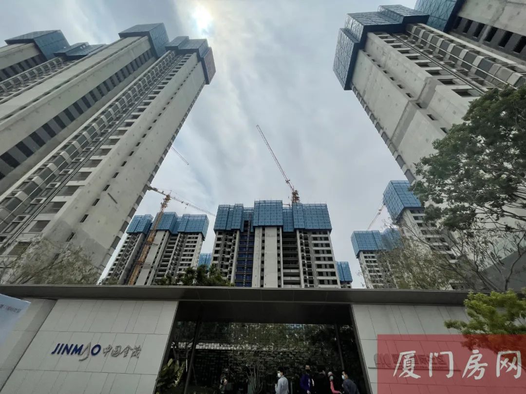 终于 首付50万起又能在厦买房!就在这个新城…