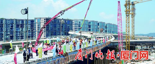 最新进展!翔安大桥岛内侧桥头立交主体完工